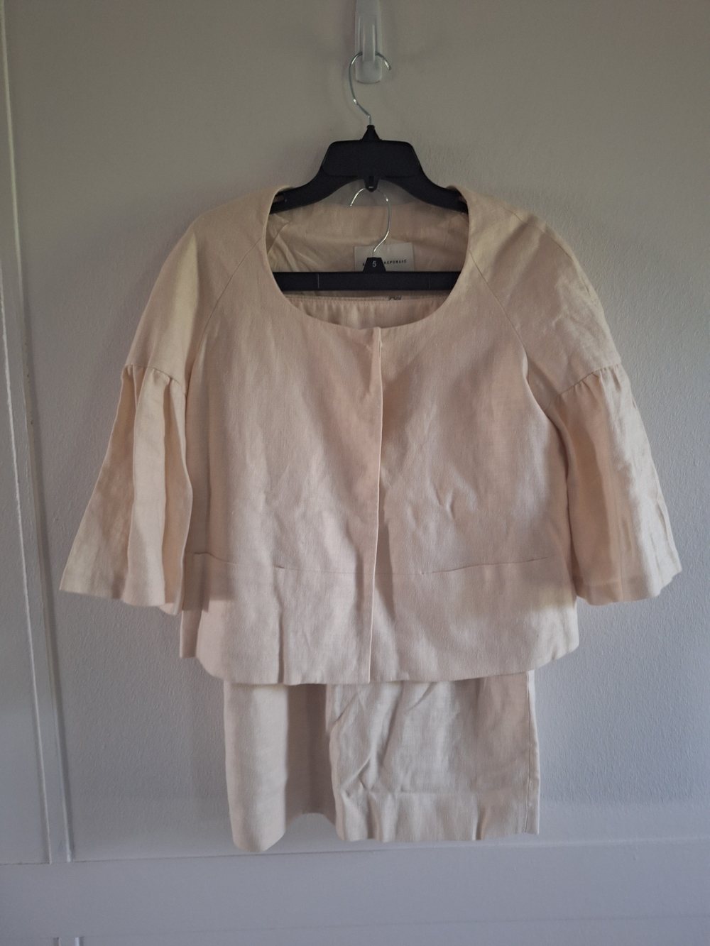 Banana Republic Cream Two-Piece Skirt Set